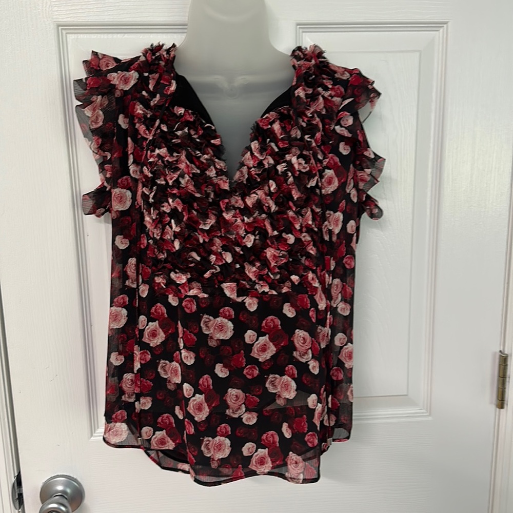WHBM beautiful top. Black with pink and red roses . Small .